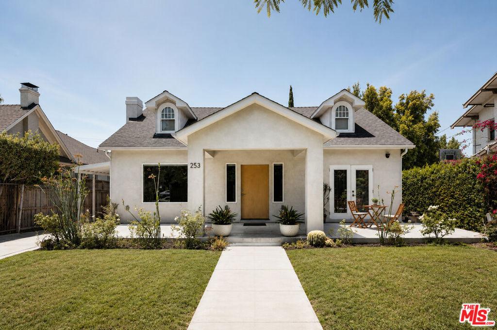 MLS #26849393 image #0