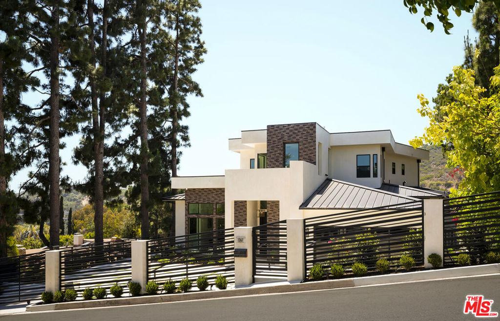 MLS #26849871 image #0