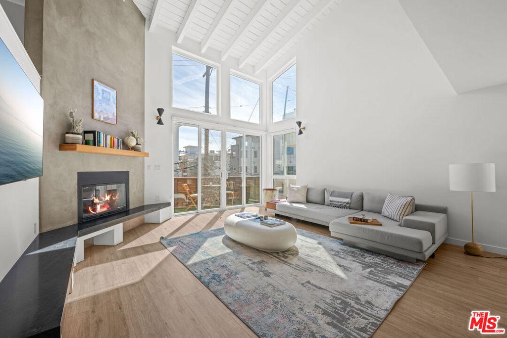 MLS #26850751 image #0