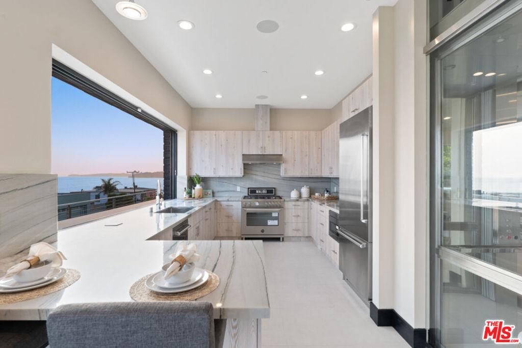 MLS #26850939 image #0