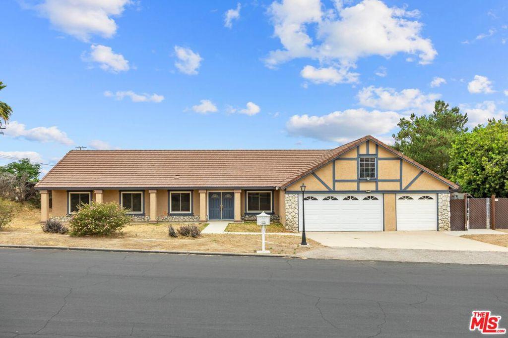 MLS #26850945 image #0