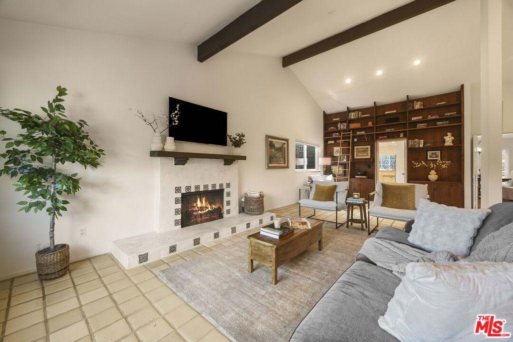 MLS #26851079 image #0
