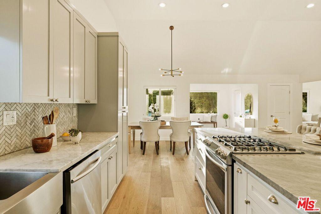 MLS #26772117 image #0