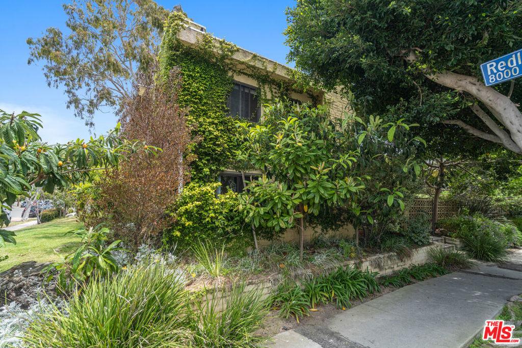 8630 Falmouth AV #7 Playa del Rey CA 90293 | MLS #26851115 45 MLS #26851115 image #0