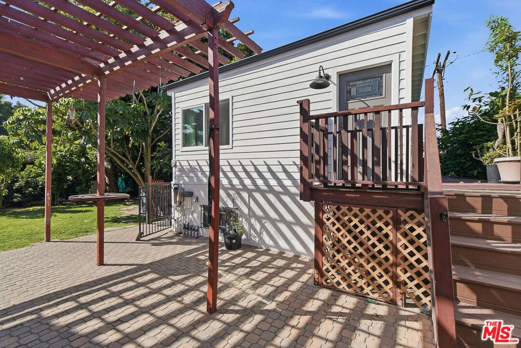 1301 Angelus AV #ADU Los Angeles CA 90026 | MLS #26851305 45 MLS #26851305 image #0