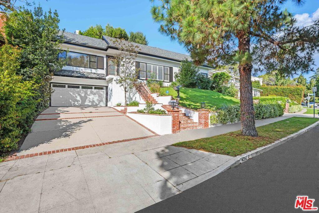 MLS #26851377 image #0