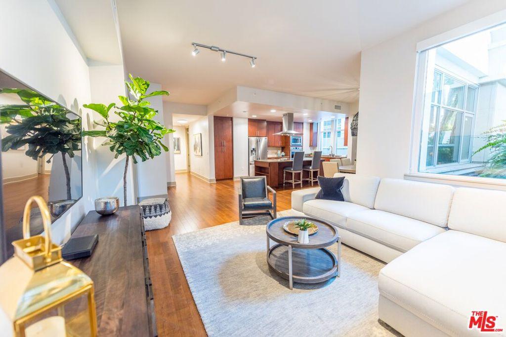 MLS #26851999 image #0