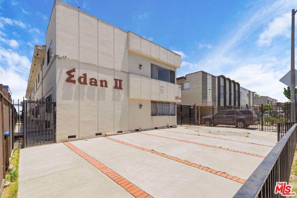 2016 S Bedford ST Los Angeles CA 90034 | MLS #26852157 45 MLS #26852157 image #0