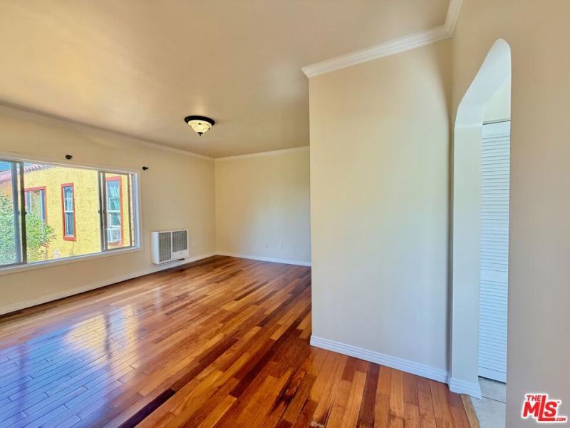 1/2 Tularosa DR Los Angeles CA 90026 | MLS #26852191 45 MLS #26852191 image #0