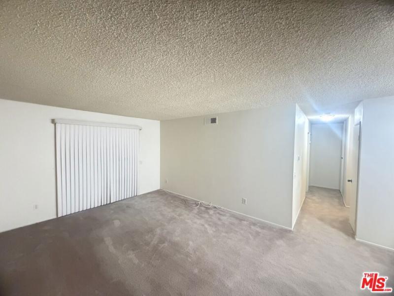 MLS #26852377 image #0