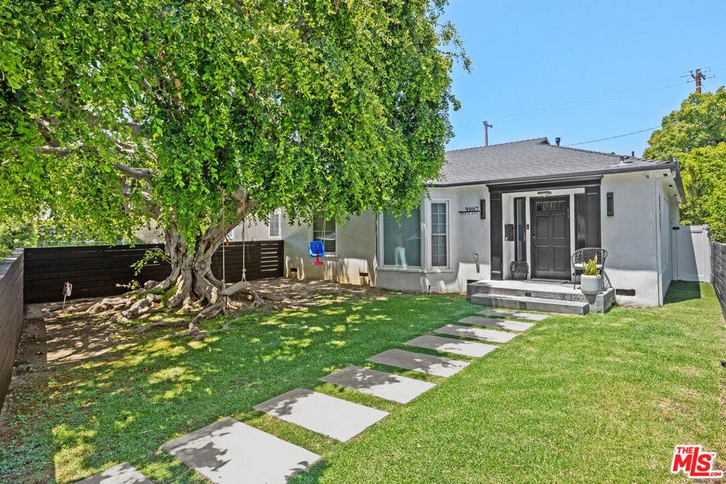 MLS #26852505 image #0