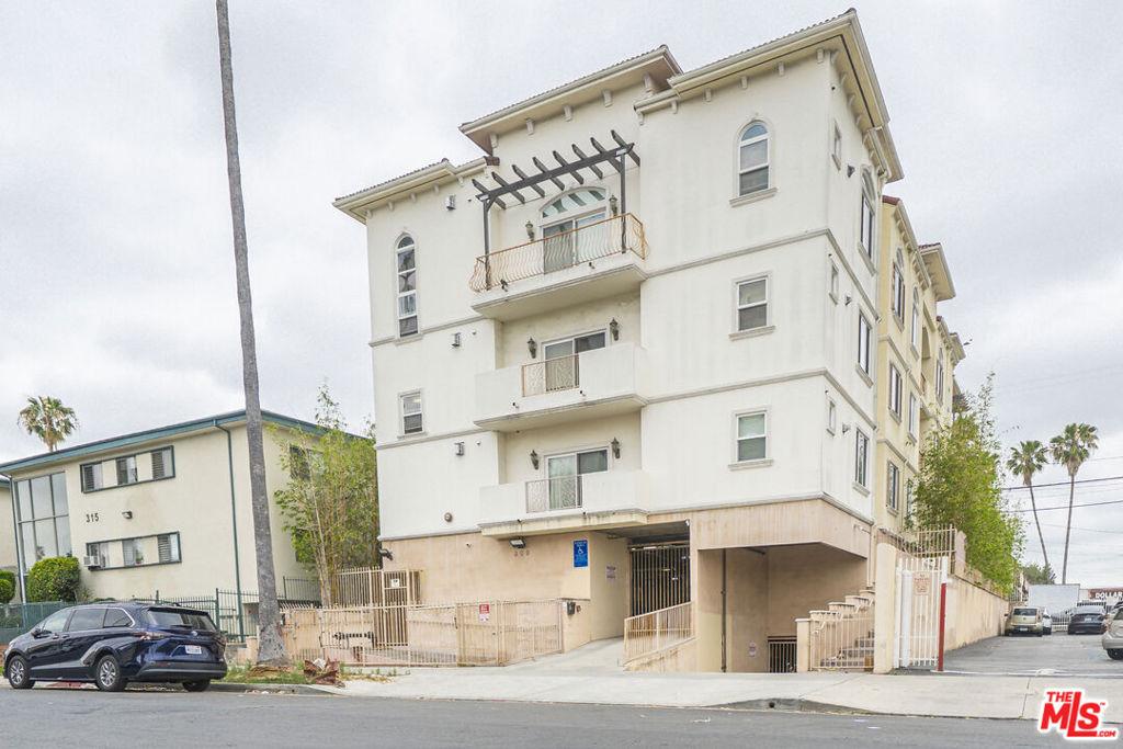 MLS #26852631 image #0
