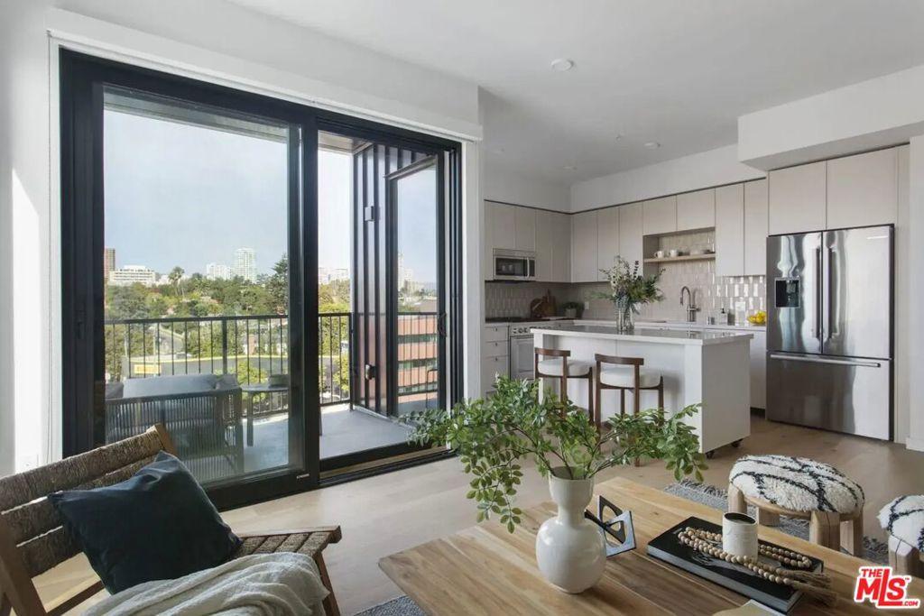 10310 Santa Monica BL #718 Los Angeles CA 90025 | MLS #26853095 45 MLS #26853095 image #0