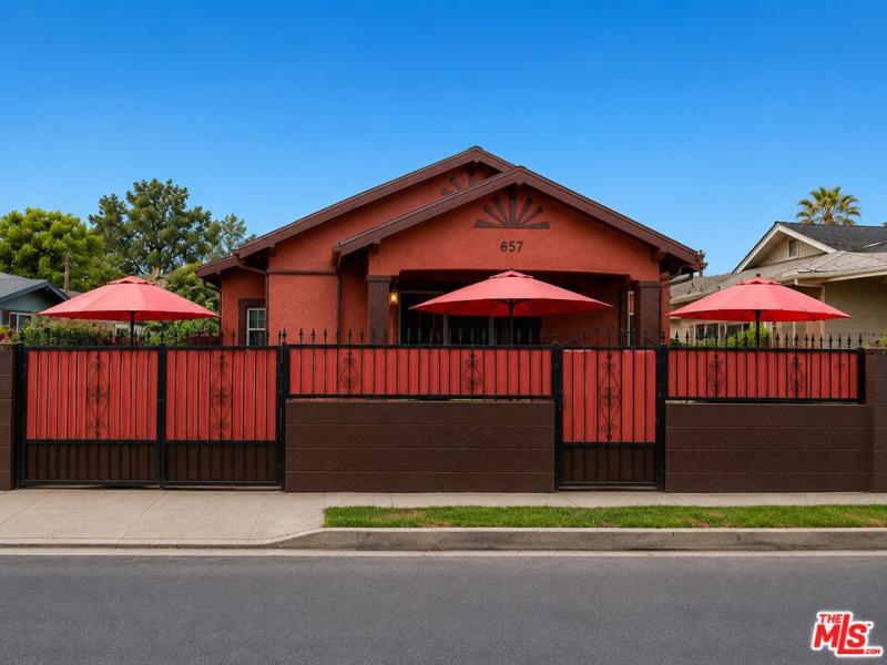 MLS #26853405 image #0
