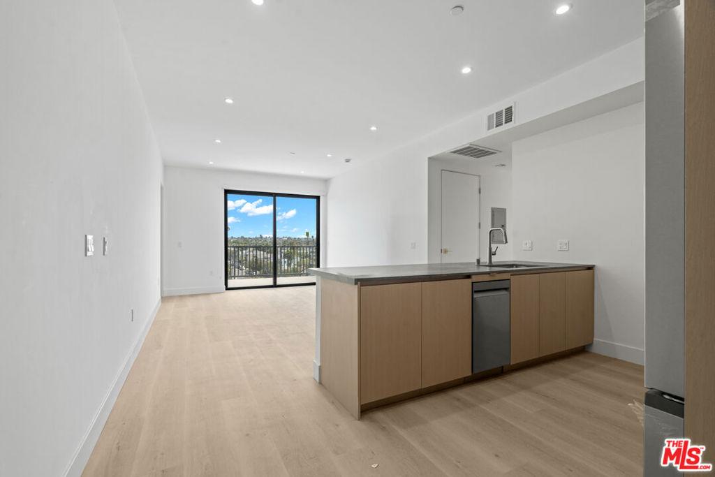 MLS #26853473 image #0