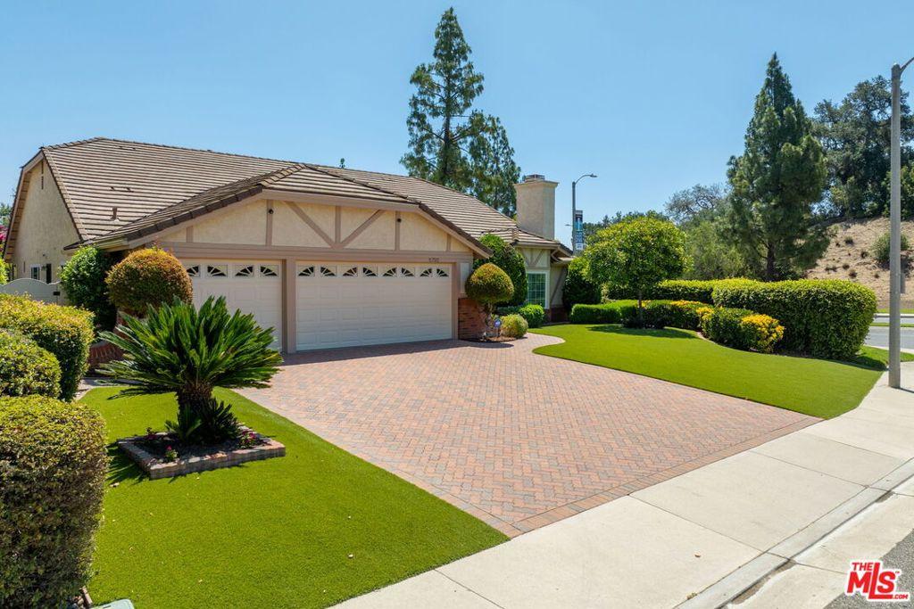 MLS #26853583 image #0