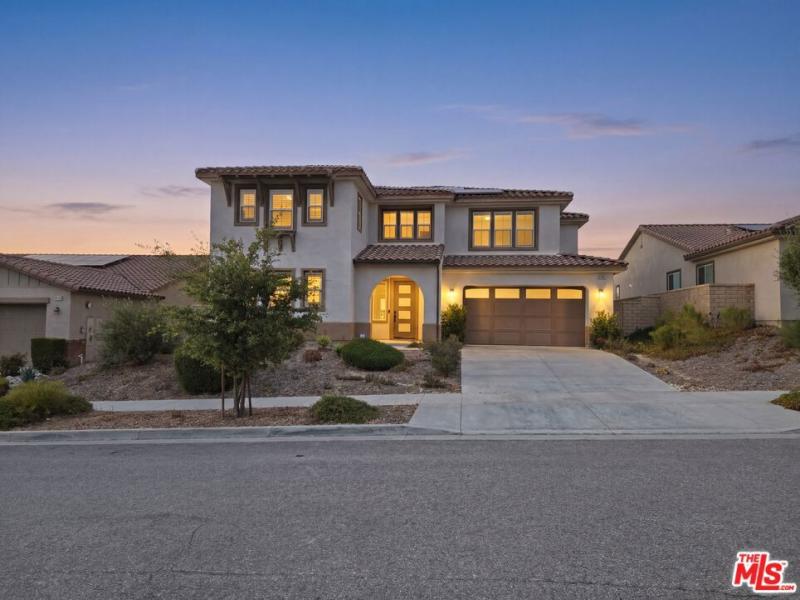 MLS #26853693 image #0