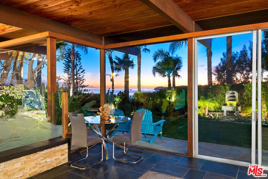 27058 Sea Vista DR Malibu CA 90265 | MLS #26853975 45 MLS #26853975 image #0