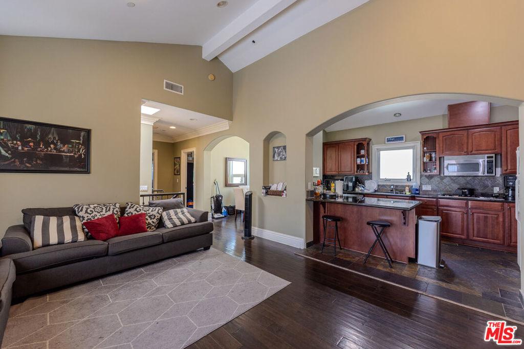 1912 Vanderbilt LN #C Redondo Beach CA 90278 | MLS #26853985 45 MLS #26853985 image #0
