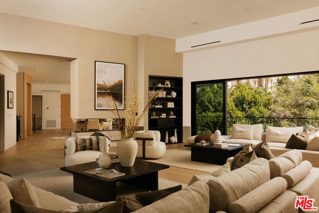 MLS #26854233 image #0