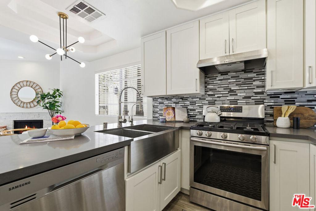 MLS #26854703 image #0
