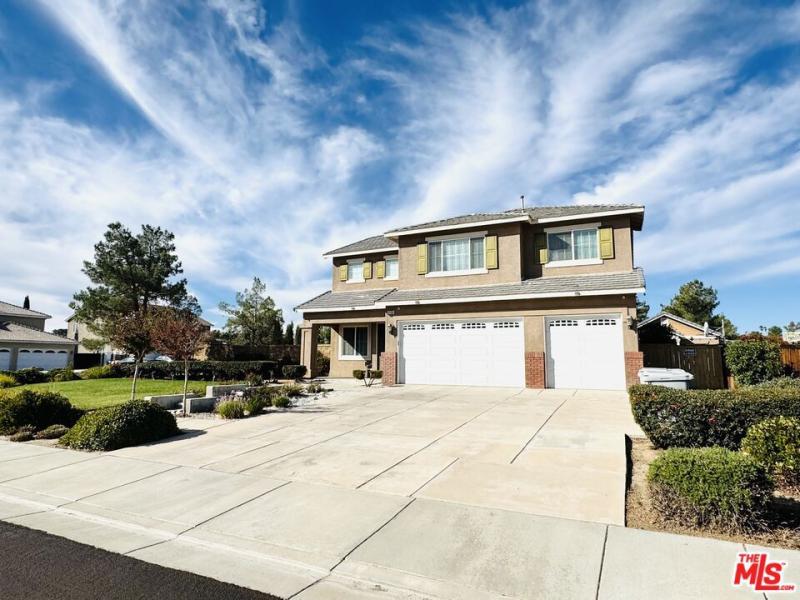 MLS #26855007 image #0
