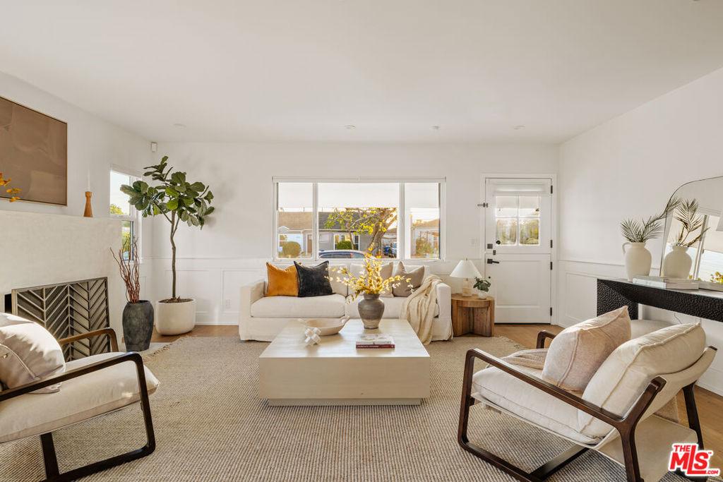 MLS #26855043 image #0