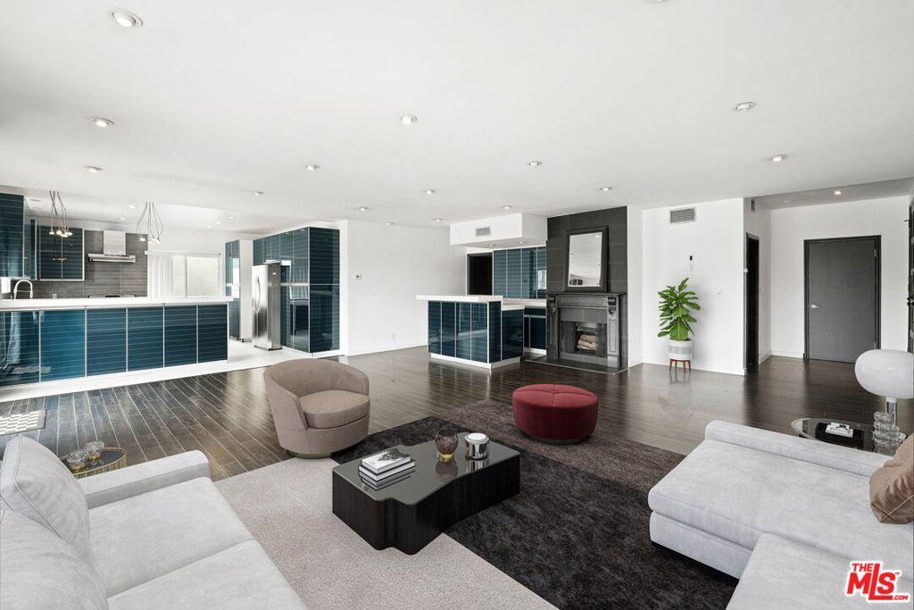825 S Le Doux RD #303 Los Angeles CA 90035 | MLS #26855077 45 MLS #26855077 image #0