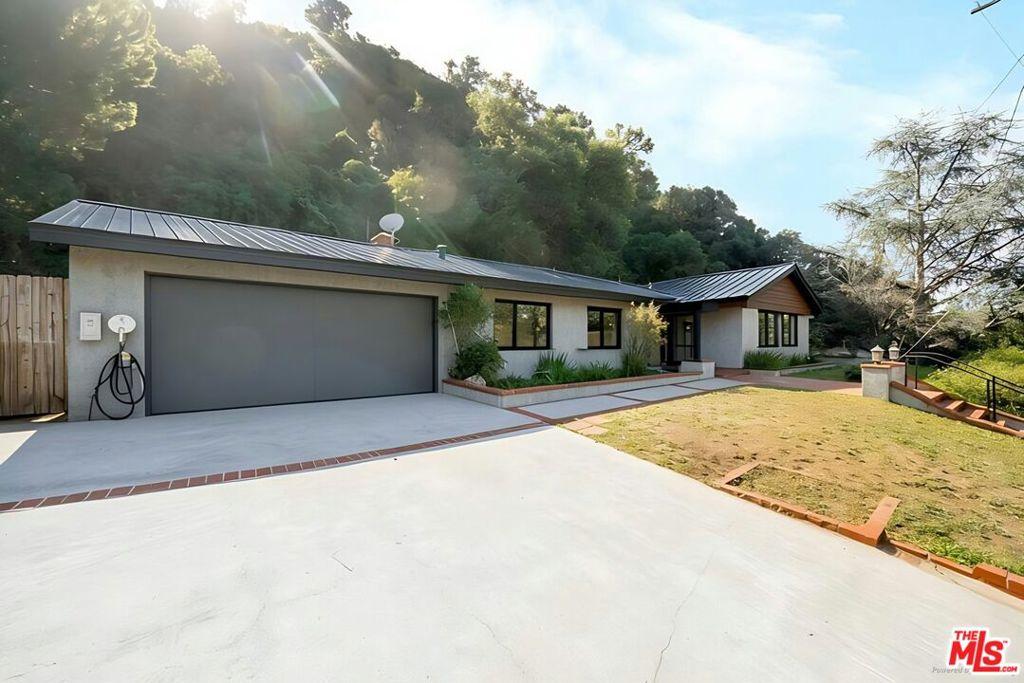 5532 Ocean View BL La Canada Flintridge CA 91011 | MLS #26855327 45 MLS #26855327 image #0