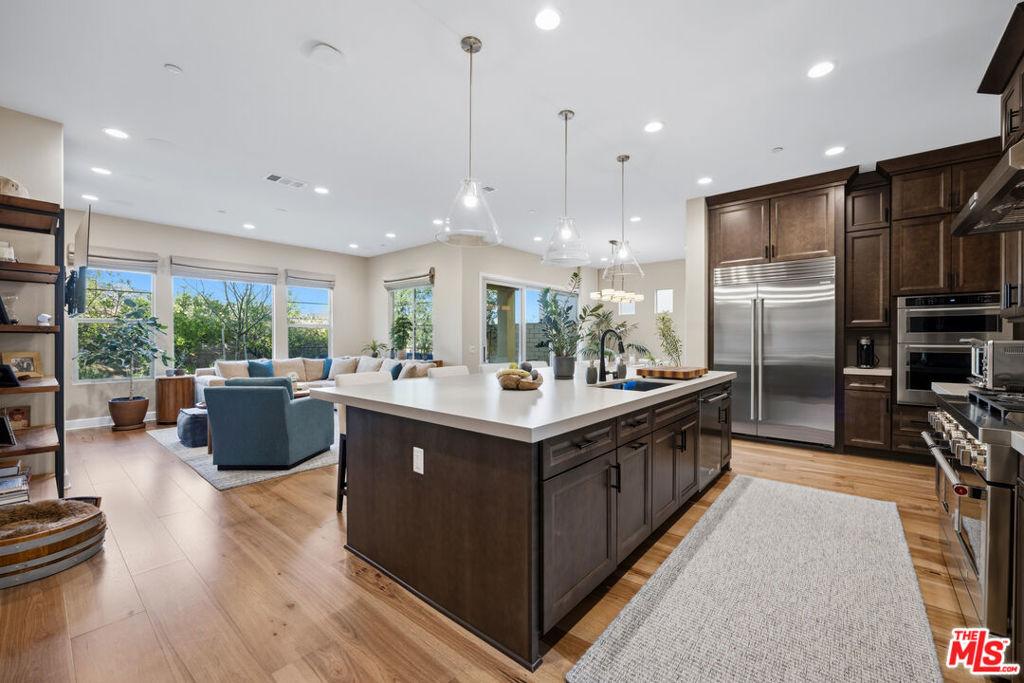MLS #26855413 image #0