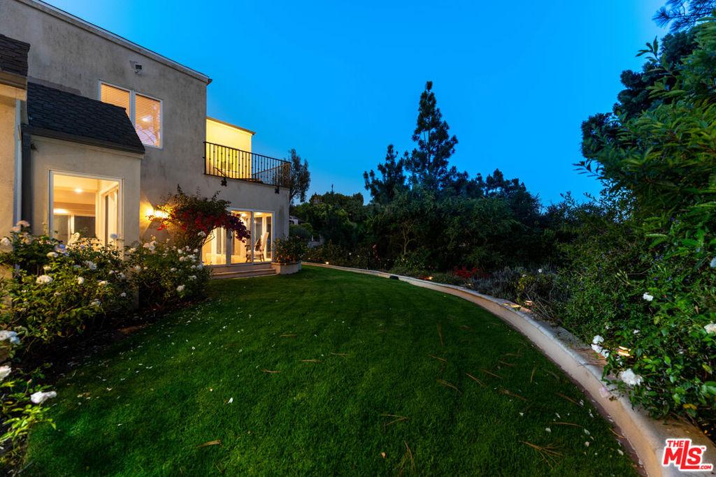 MLS #26855993 image #0