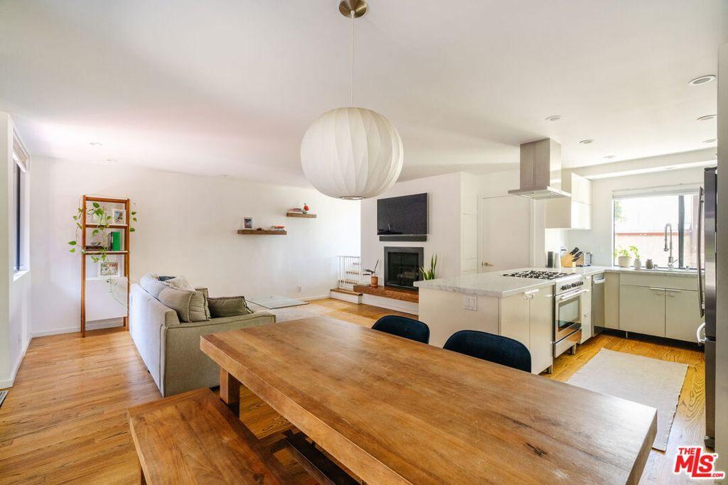 2600 Abbot Kinney BL #6 Venice CA 90291 | MLS #26856095 45 MLS #26856095 image #0