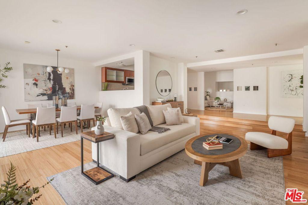 MLS #26856297 image #0