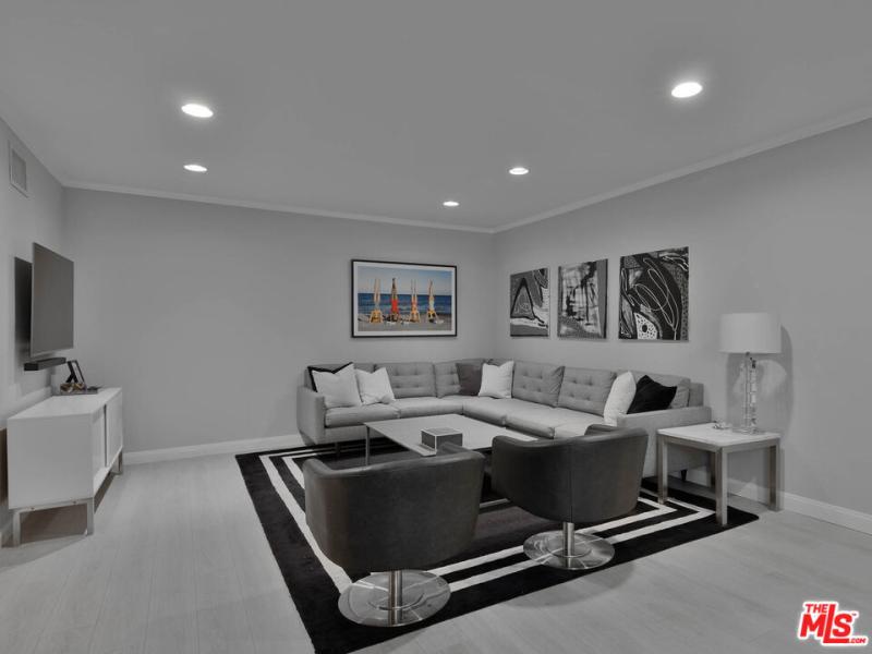 MLS #26856331 image #0
