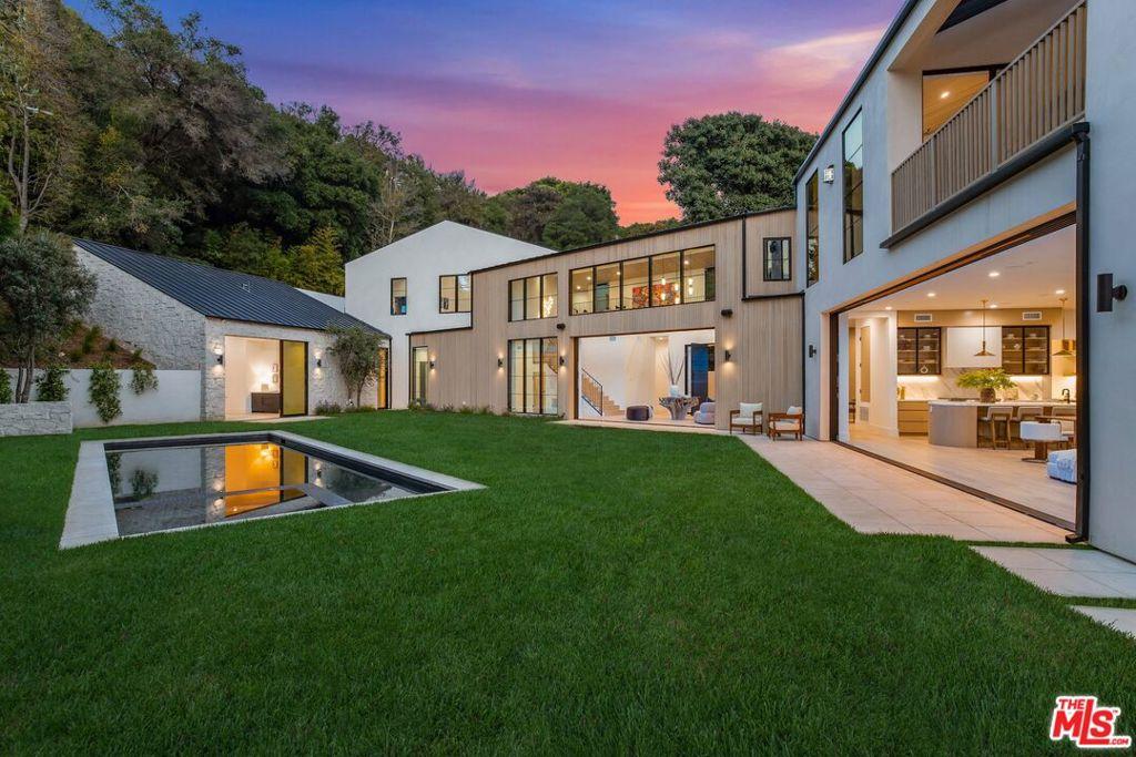 MLS #26856483 image #0