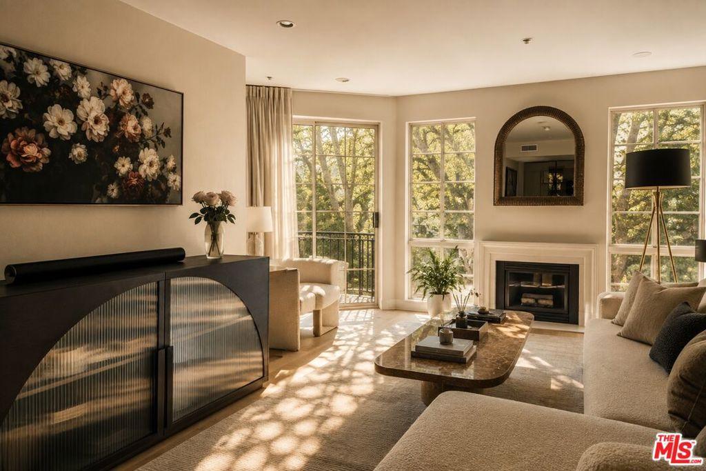 585 N Rossmore AV #407 Los Angeles CA 90004 | MLS #26856485 45 MLS #26856485 image #0