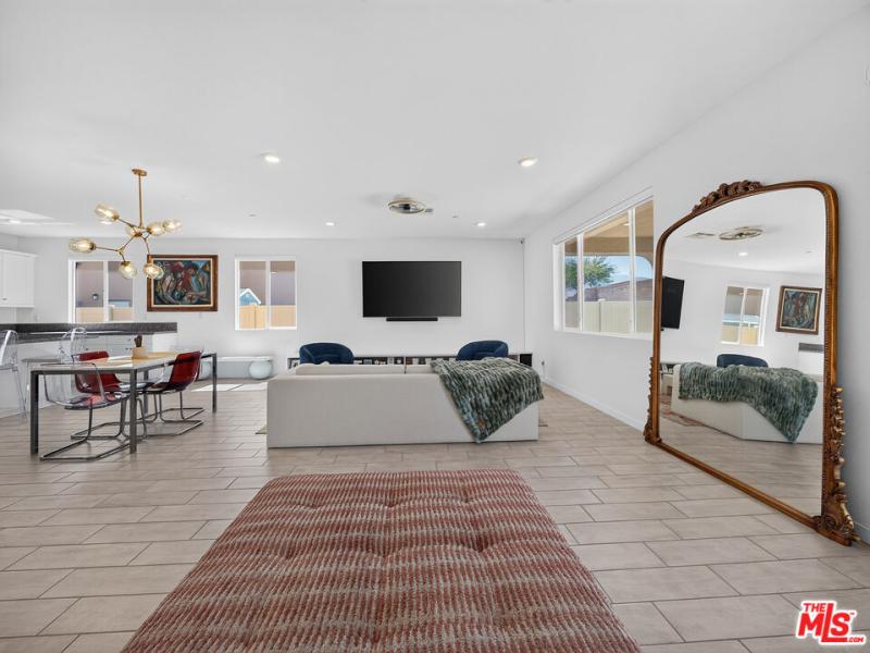 MLS #26856585 image #0