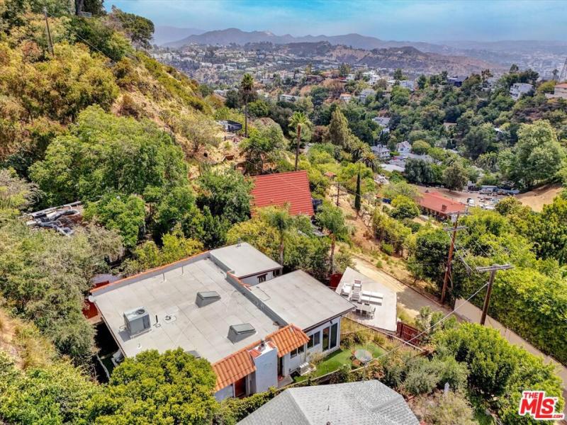 2007 Barcelona DR Los Angeles CA 90046 | MLS #26856959 45 MLS #26856959 image #0