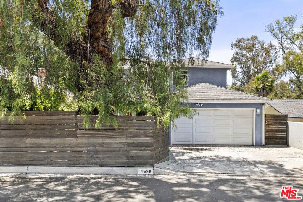 MLS #26857015 image #0