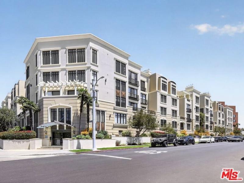 MLS #26857457 image #0
