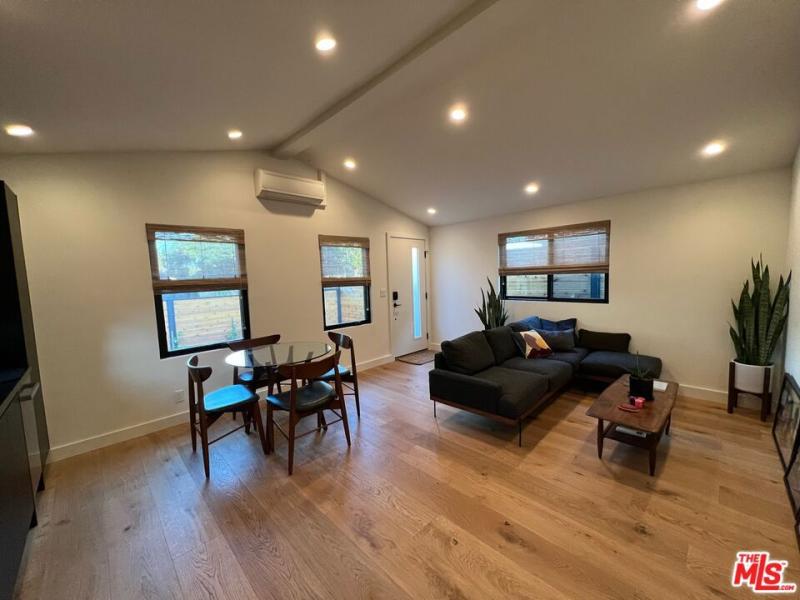 4251 S Centinela AV Los Angeles CA 90066 | MLS #26857775 45 MLS #26857775 image #0