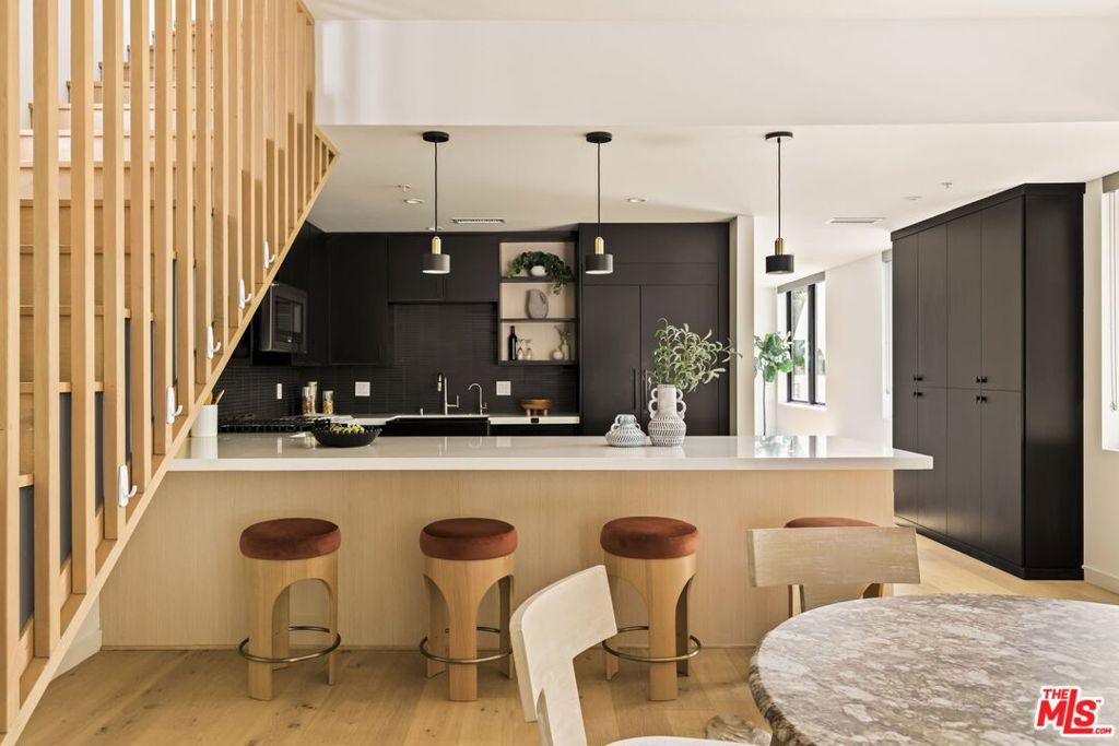 MLS #26858099 image #0