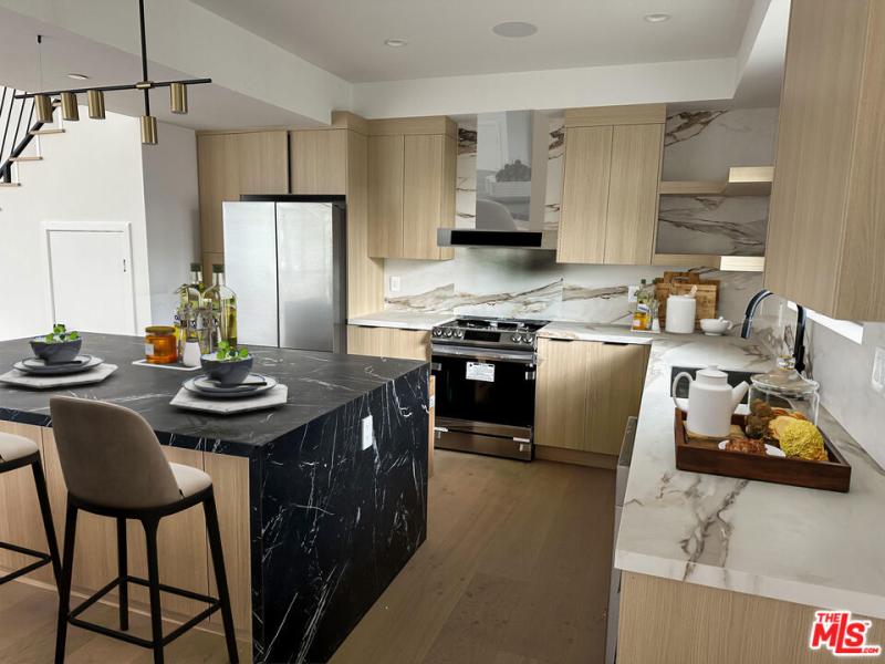 MLS #26858301 image #0
