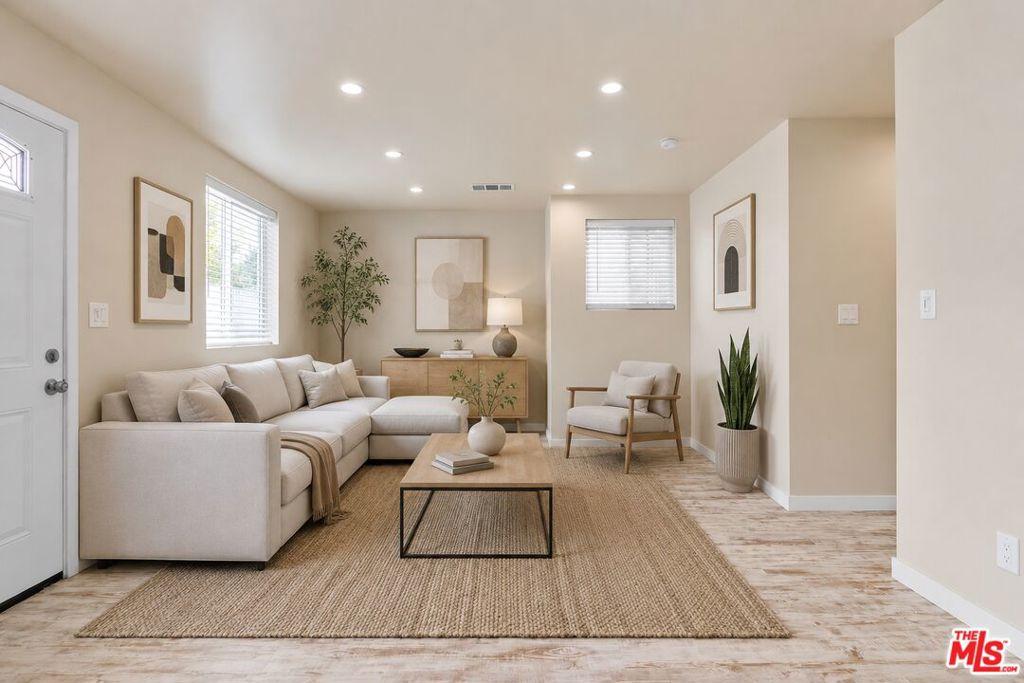 MLS #26858373 image #0