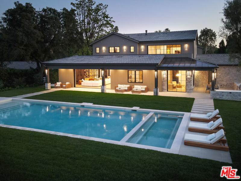 MLS #26858599 image #0