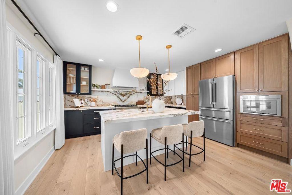 MLS #26859193 image #0