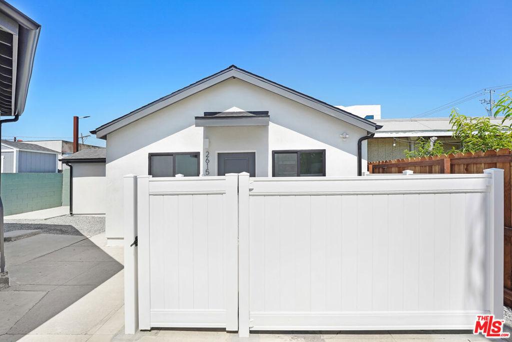 MLS #26859361 image #0