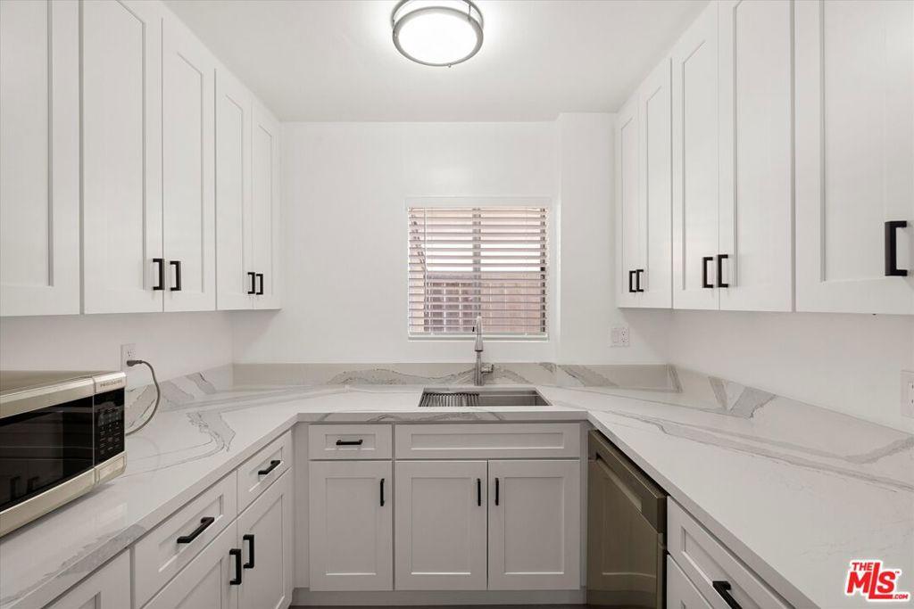 MLS #26859515 image #0