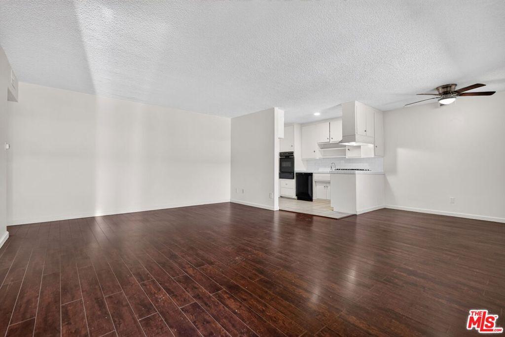 MLS #26859981 image #0