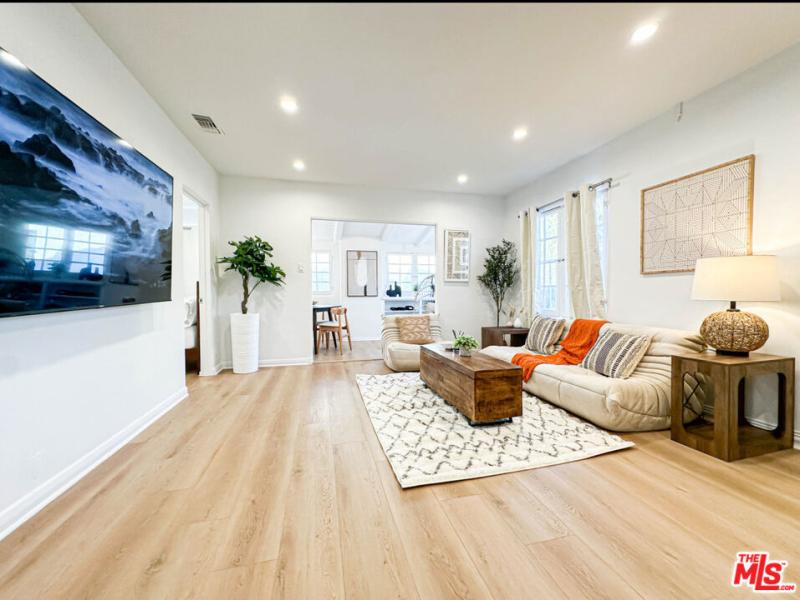 MLS #26860047 image #0
